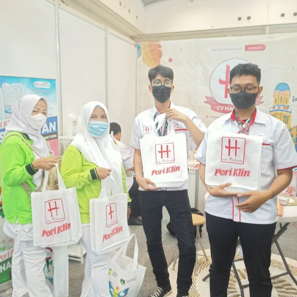 CV HALONA - PORI KLIN di acara Hari Kesehatan Nasional ke - 58  ICE BSD