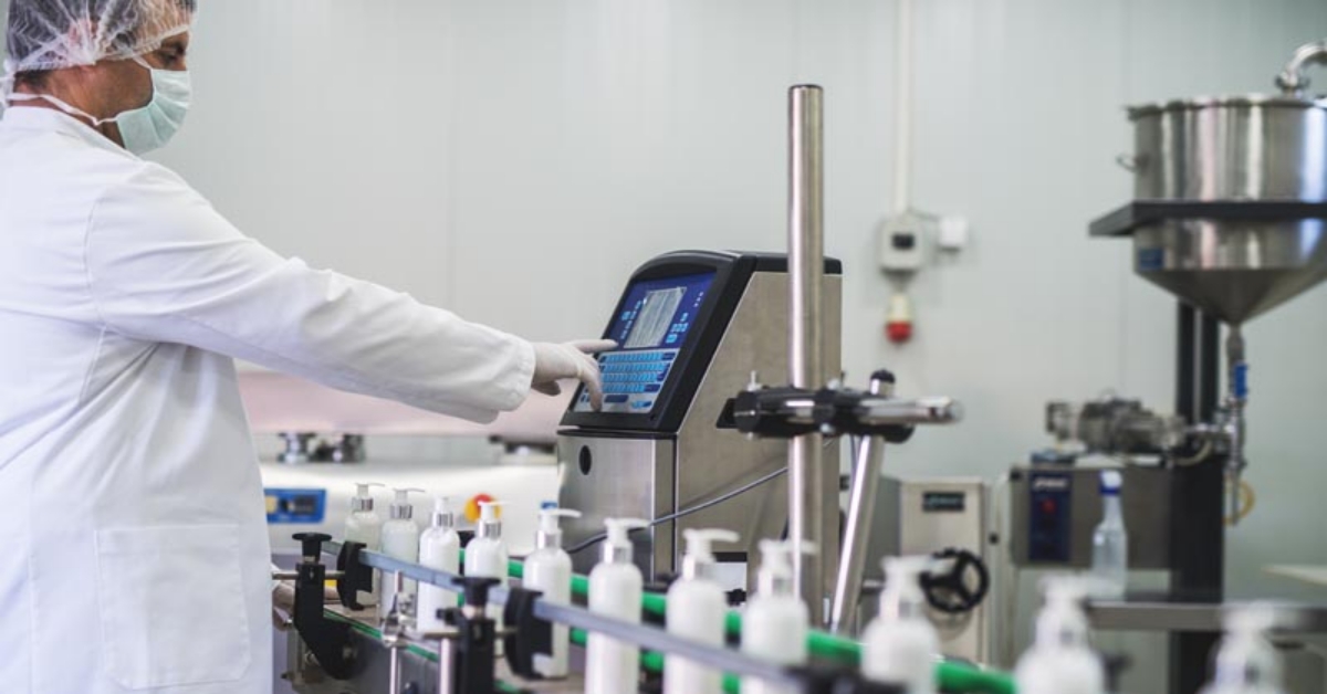 Read more about the article Peran Maklon dalam Industri Kosmetik